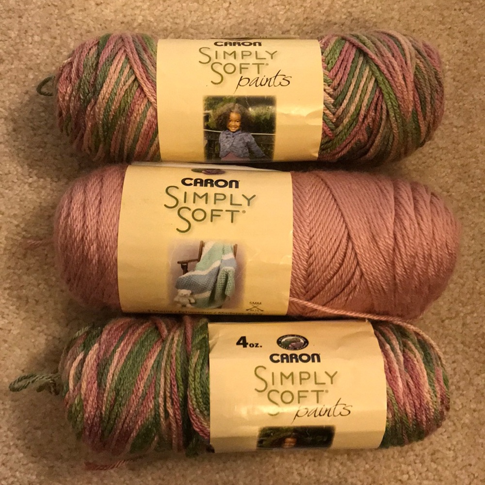 ⭐️NWT⭐️Victorian and Garden Rose Yarn